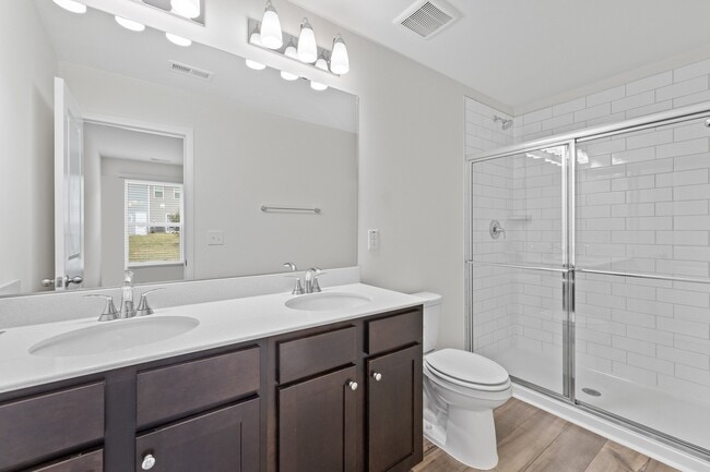 Building Photo - 3063 Spline Cir