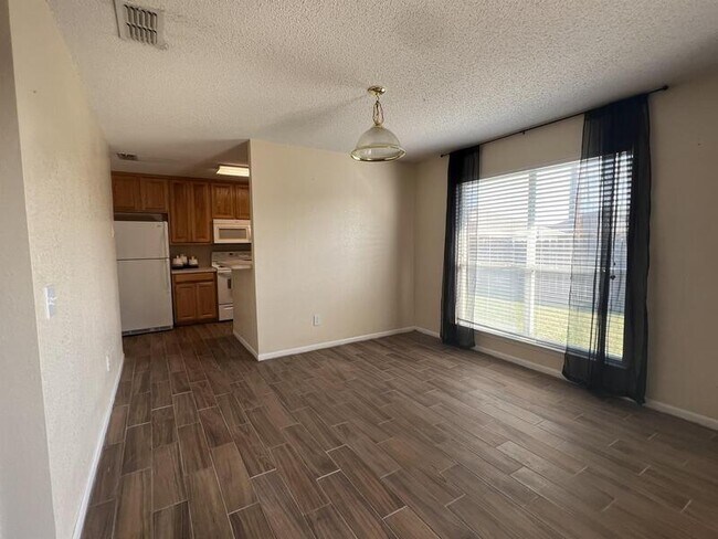 Building Photo - 5427 Ricci St