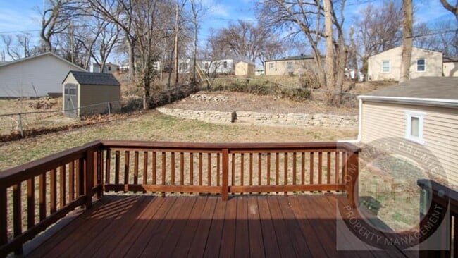 Building Photo - 3 Bed House in District 66!