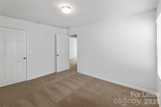 Building Photo - 1116 Millbridge Rd