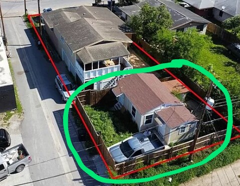 Aerial view in green - 2241 Gumwood Ave