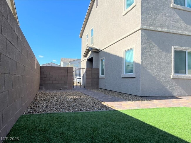 Building Photo - 7014 Noah Raven St