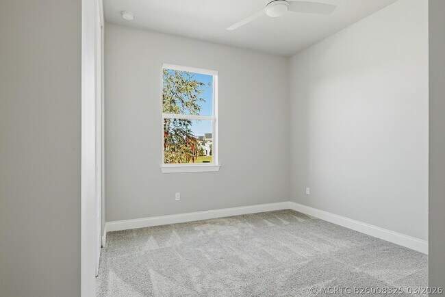 Building Photo - 8558 Dahlia Cir