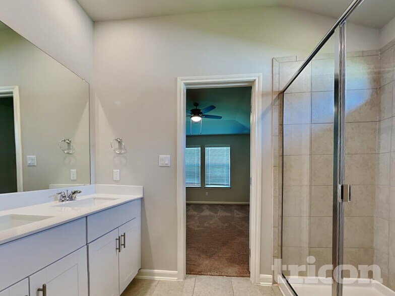 Building Photo - 5507 Shasta Pl