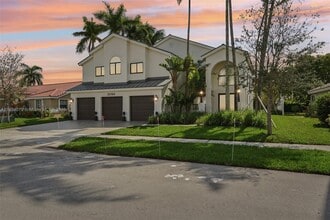 Building Photo - 20160 NW 9th Dr