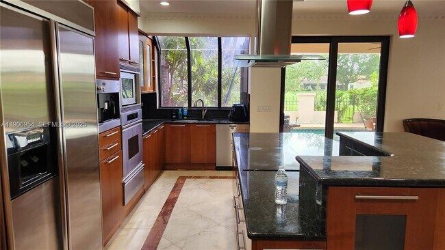 Building Photo - 718 Deer Creek Via Verona