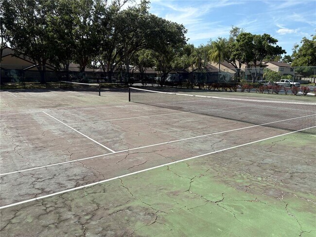 Building Photo - 6262 142nd Ave N