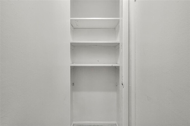 Building Photo - 7211 Atwell Dr