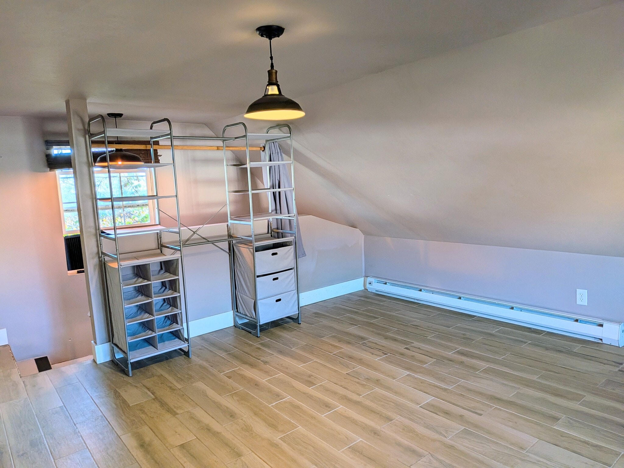 Building Photo - 169 S 200 W