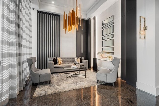 Building Photo - 2660 Peachtree Rd NW