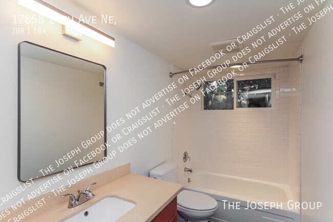 Building Photo - 17858 24th Ave NE