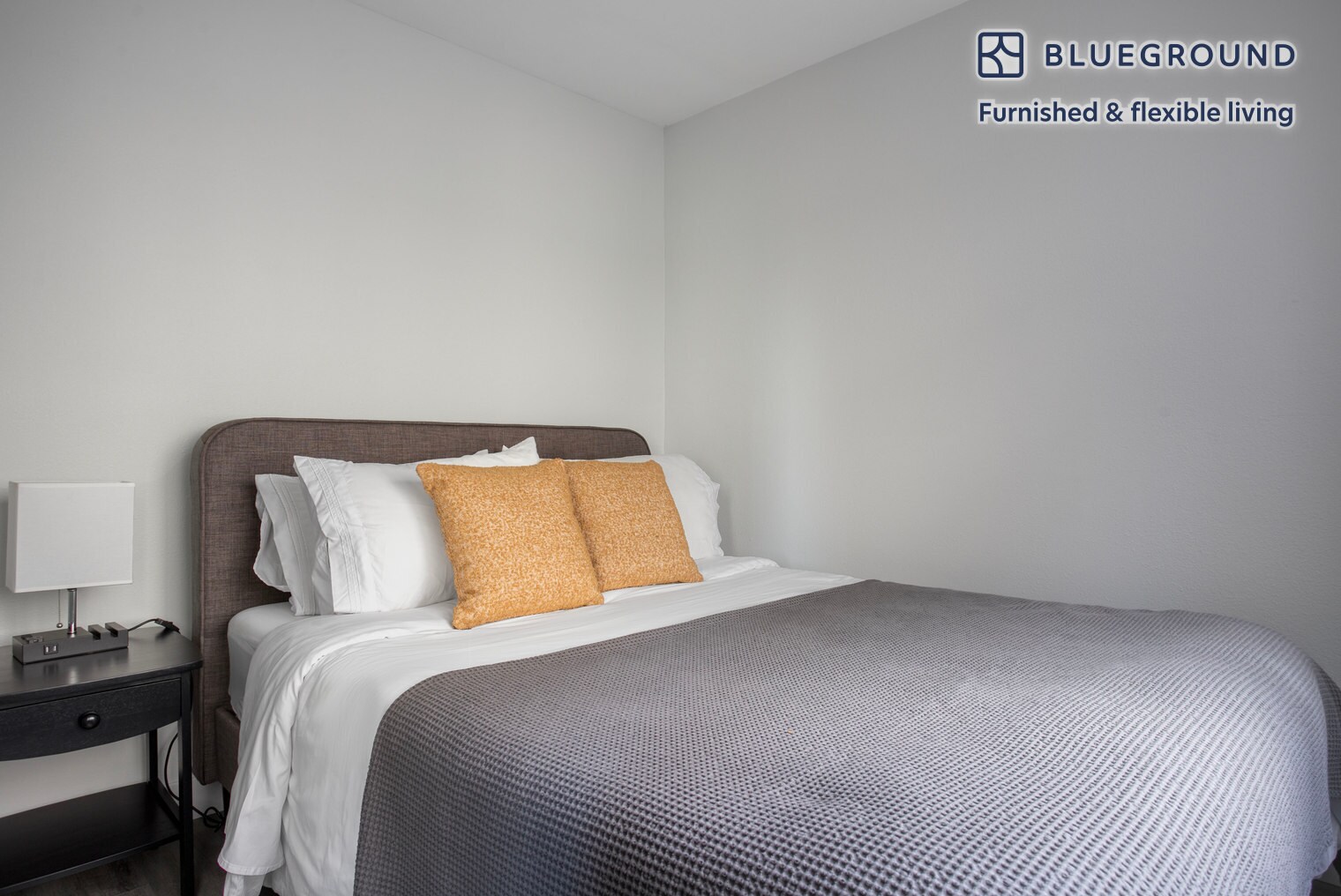 Building Photo - 616 N Sweetzer Ave