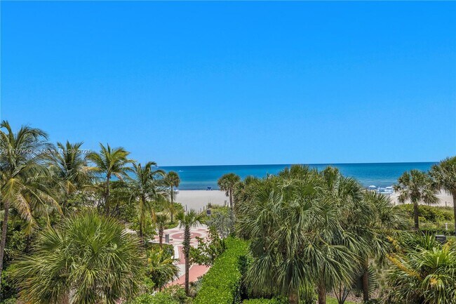 Building Photo - 3739 Collins Ave
