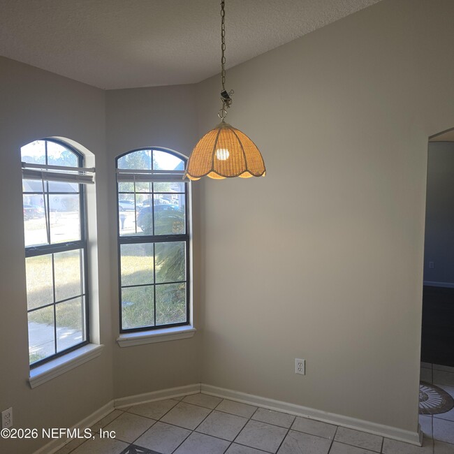 Building Photo - 148 Dover Bluff Dr