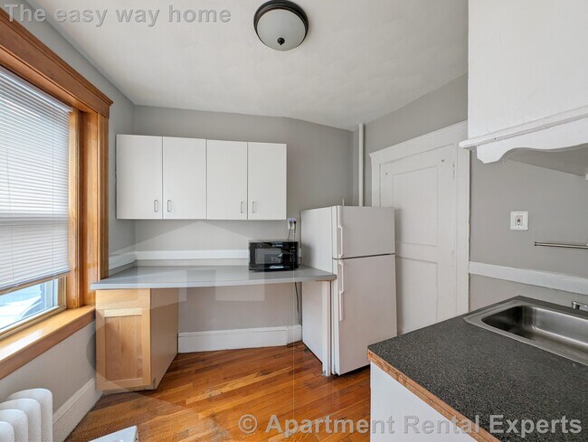 Building Photo - 99 Hancock St