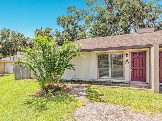 Building Photo - 4050 SE 20th Ct
