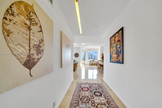 Building Photo - 151 Crandon Blvd