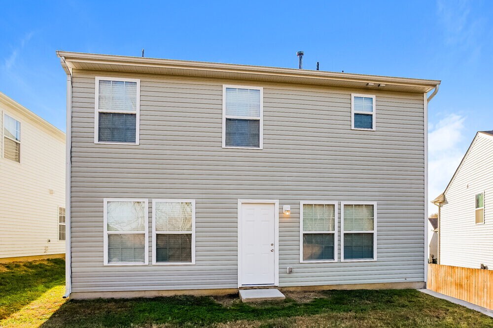 Building Photo - 363 Morning Dew Dr