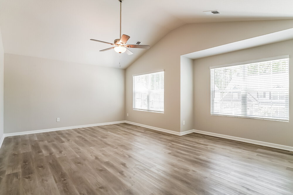 Building Photo - 301 Rustling Way