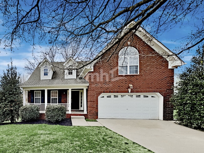 Building Photo - 679 Whispering Breeze