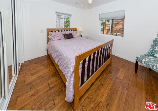 Building Photo - 7462 Waring Ave