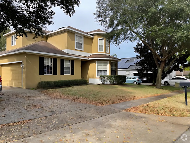 Building Photo - 554 Hiawatha Palm Pl