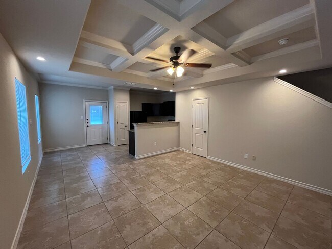 Building Photo - 7010 Micayla Cv