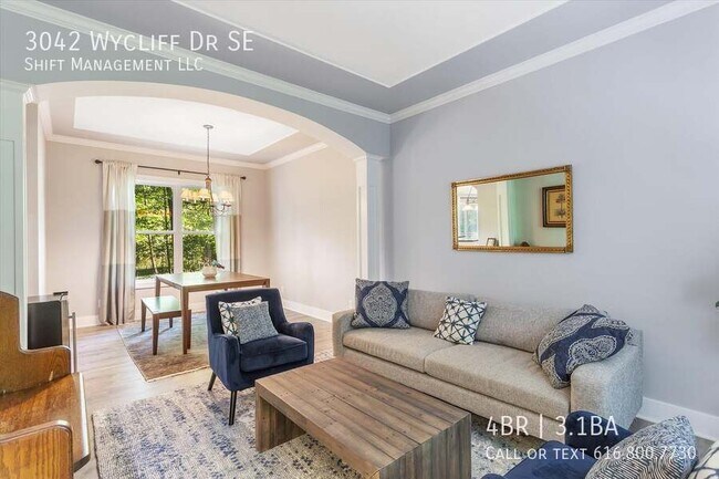 Building Photo - 3042 Wycliff Dr SE