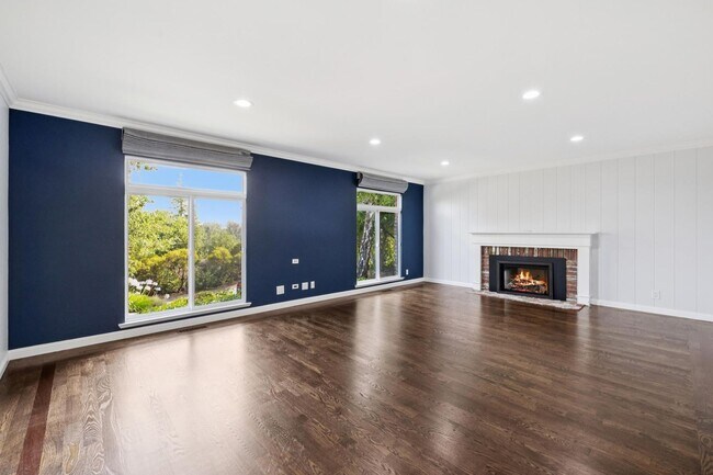 Building Photo - Elegant Two-Story Home with Backyard Oasis...