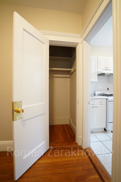 Building Photo - 40 Quint Ave