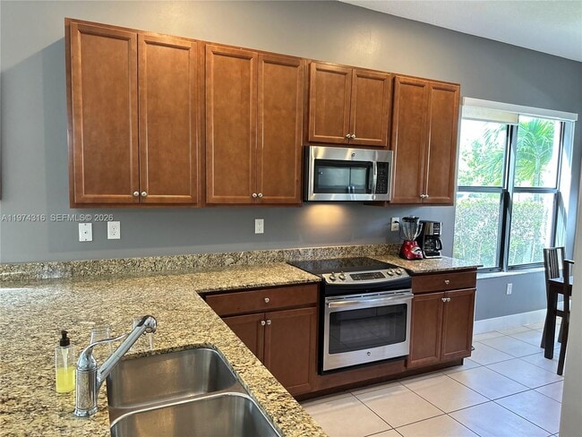 Building Photo - 3278 W 97th Terrace