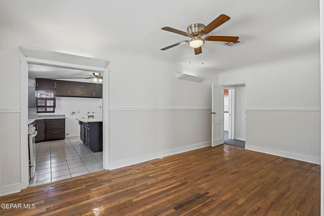 Building Photo - 3249 Lebanon Ave