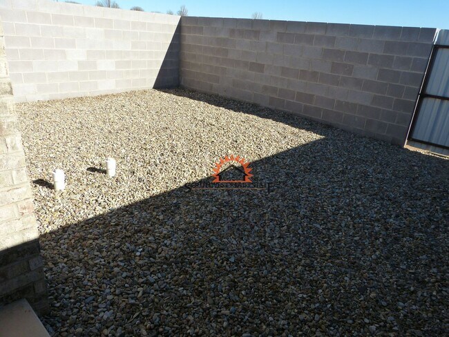 Building Photo - 1313 Mission Dr