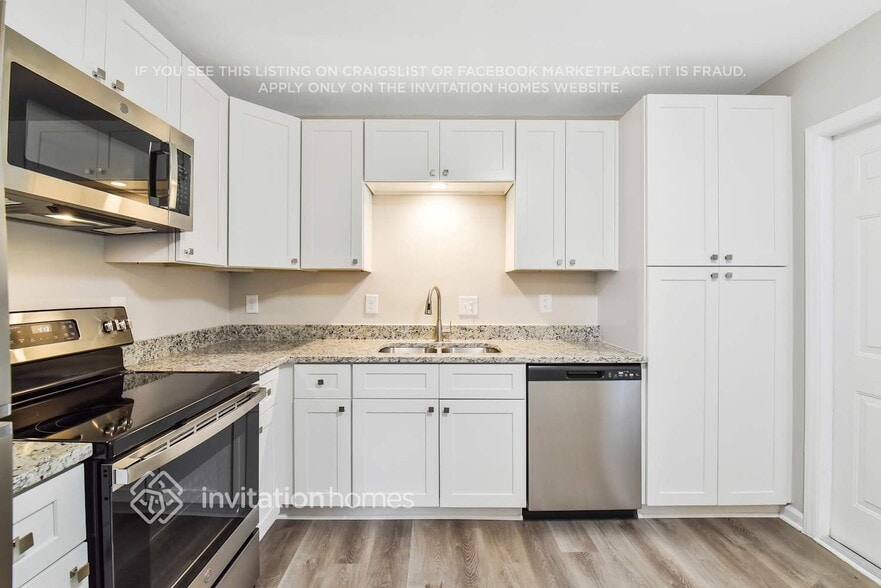 Building Photo - 822 Dedmon Dr