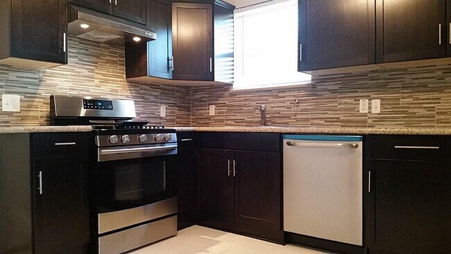 Building Photo - 1511 Egypt St