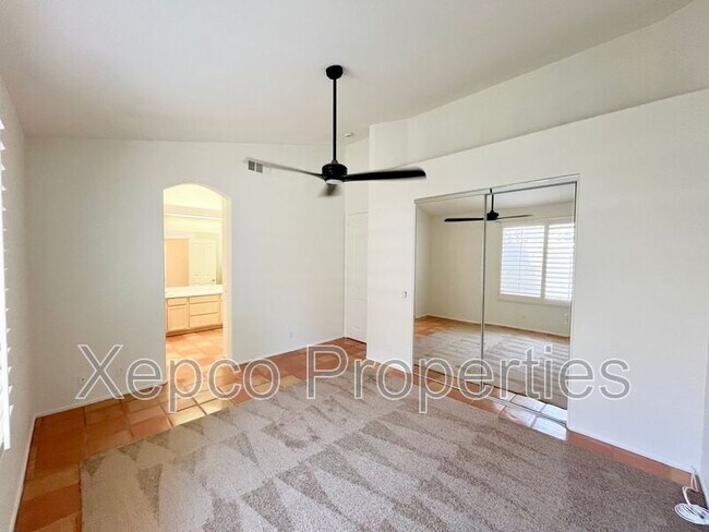 Building Photo - 42451 Saladin Dr