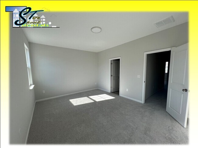 Building Photo - TST Rental 1
