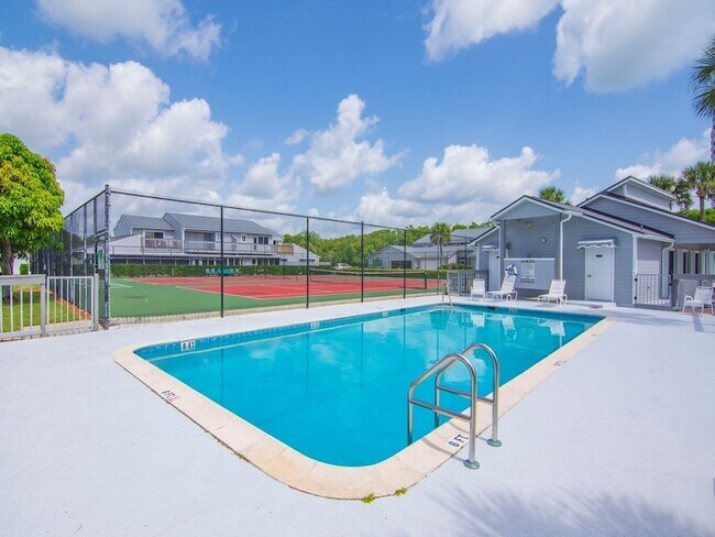 Building Photo - 4949 N Hwy A1A
