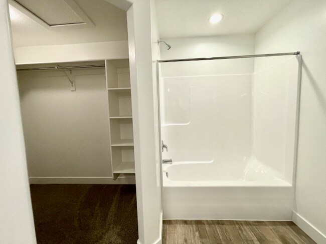 Building Photo - 3996 W 1530 N
