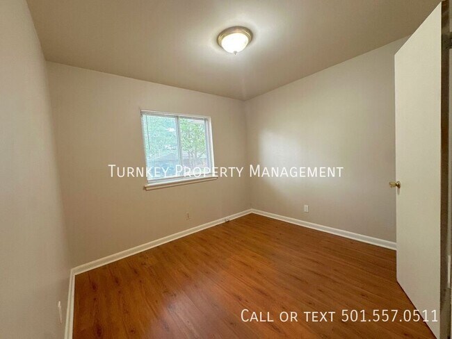 Building Photo - 5218 Nelbrook Dr