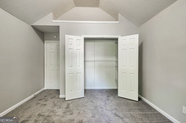 Building Photo - 10744 Misty Meadows Ct