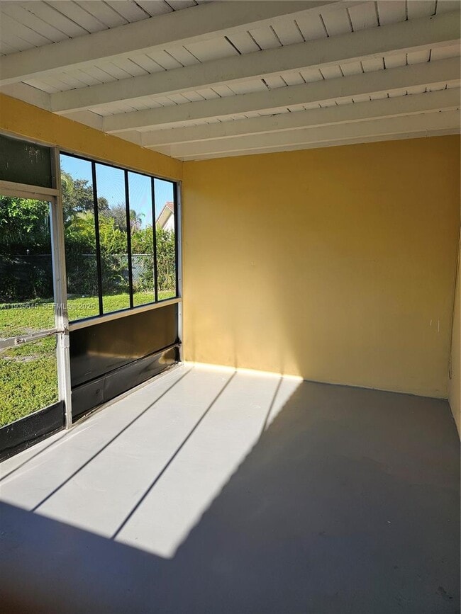 Building Photo - 3580 NW 110th Ln