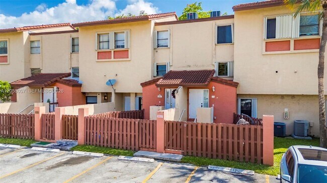 Building Photo - 9937 NW 9th St Cir