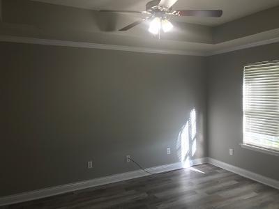 Building Photo - 125 Tabatha St