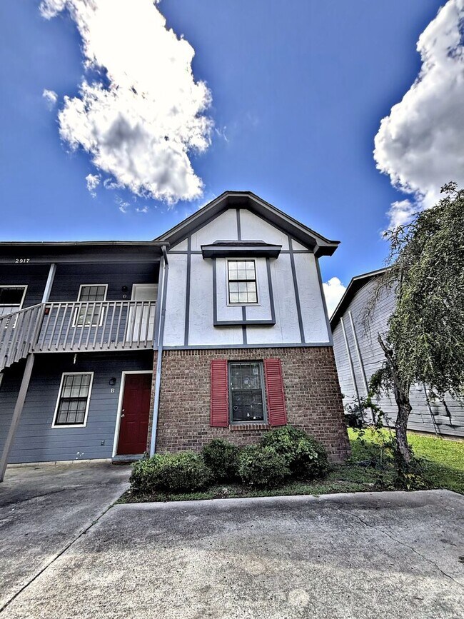 Building Photo - 2917 Wimberly Dr SW
