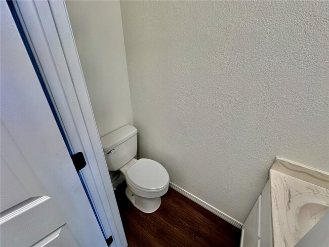 Building Photo - 1244 SW Elm Tree Rd