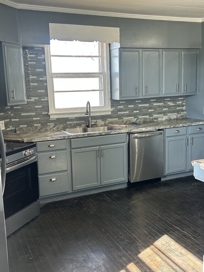 Building Photo - 4200 Cox Mill Rd