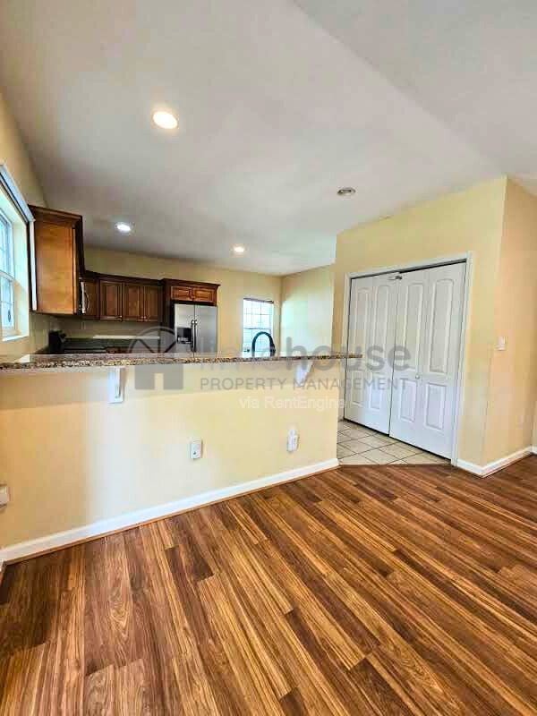 Building Photo - 1408 Colon Ave