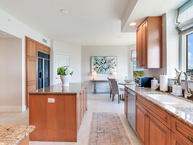 Building Photo - 4201 Bayshore Blvd