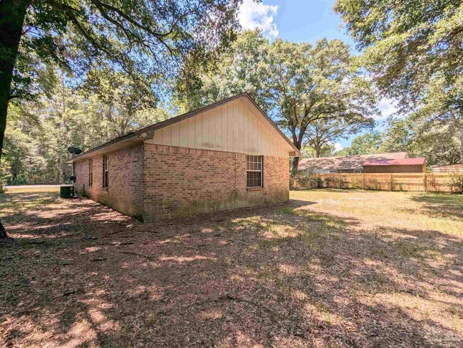 Building Photo - 6556 Bass Ln